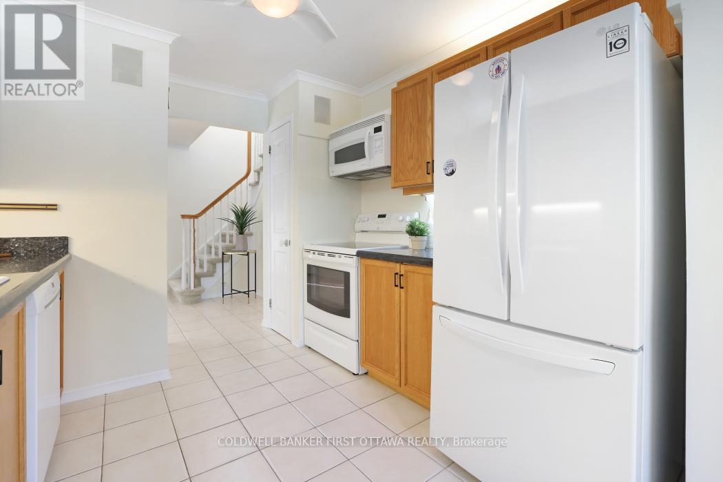 338 Liard Street, Ottawa, Ontario  K2S 1J8 - Photo 19 - X12348931