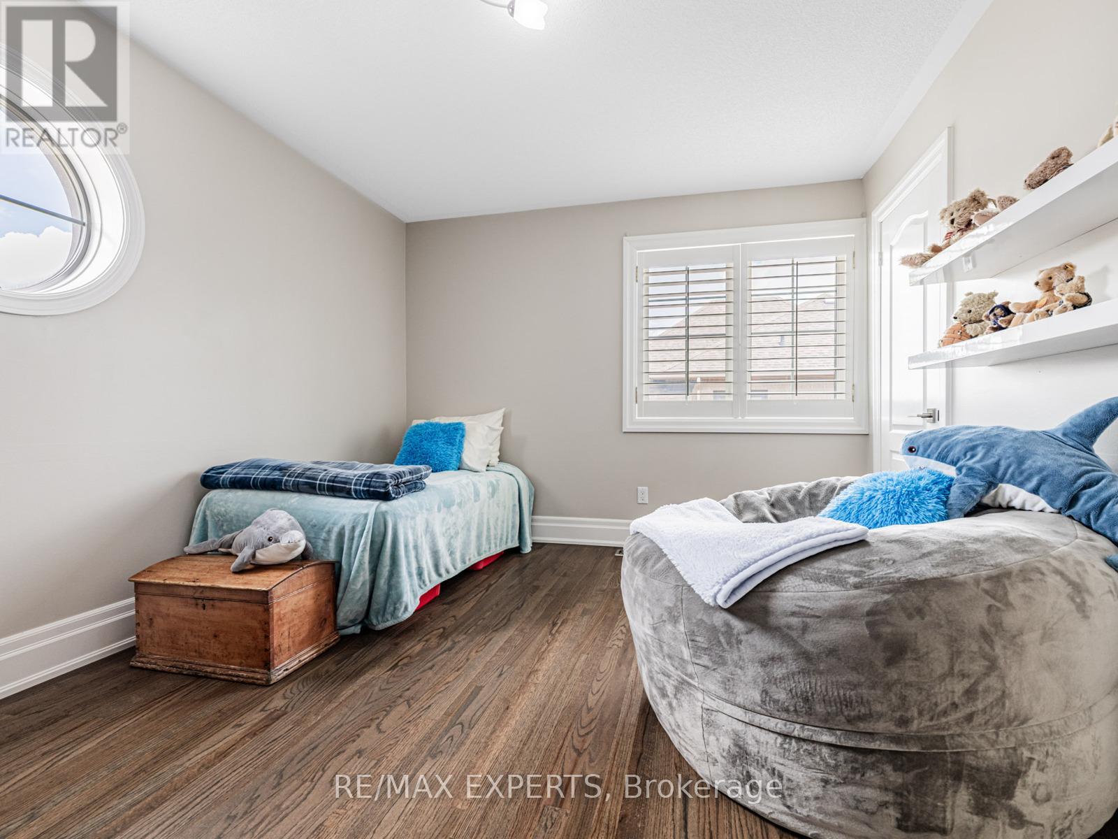 215 Thomson Creek Boulevard, Vaughan, Ontario  L4H 1H1 - Photo 20 - N12348920