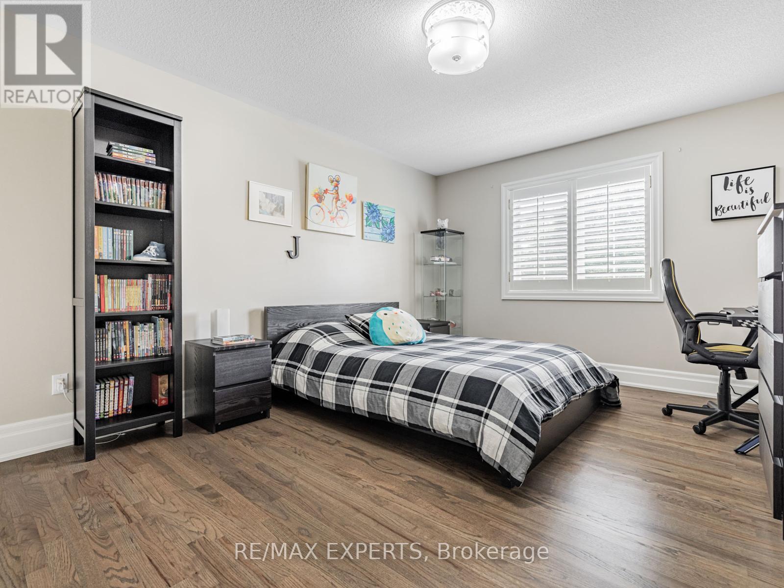 215 Thomson Creek Boulevard, Vaughan, Ontario  L4H 1H1 - Photo 21 - N12348920