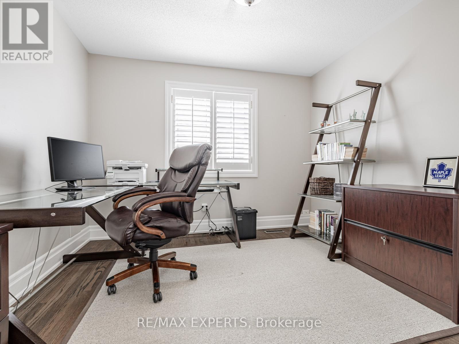 215 Thomson Creek Boulevard, Vaughan, Ontario  L4H 1H1 - Photo 22 - N12348920