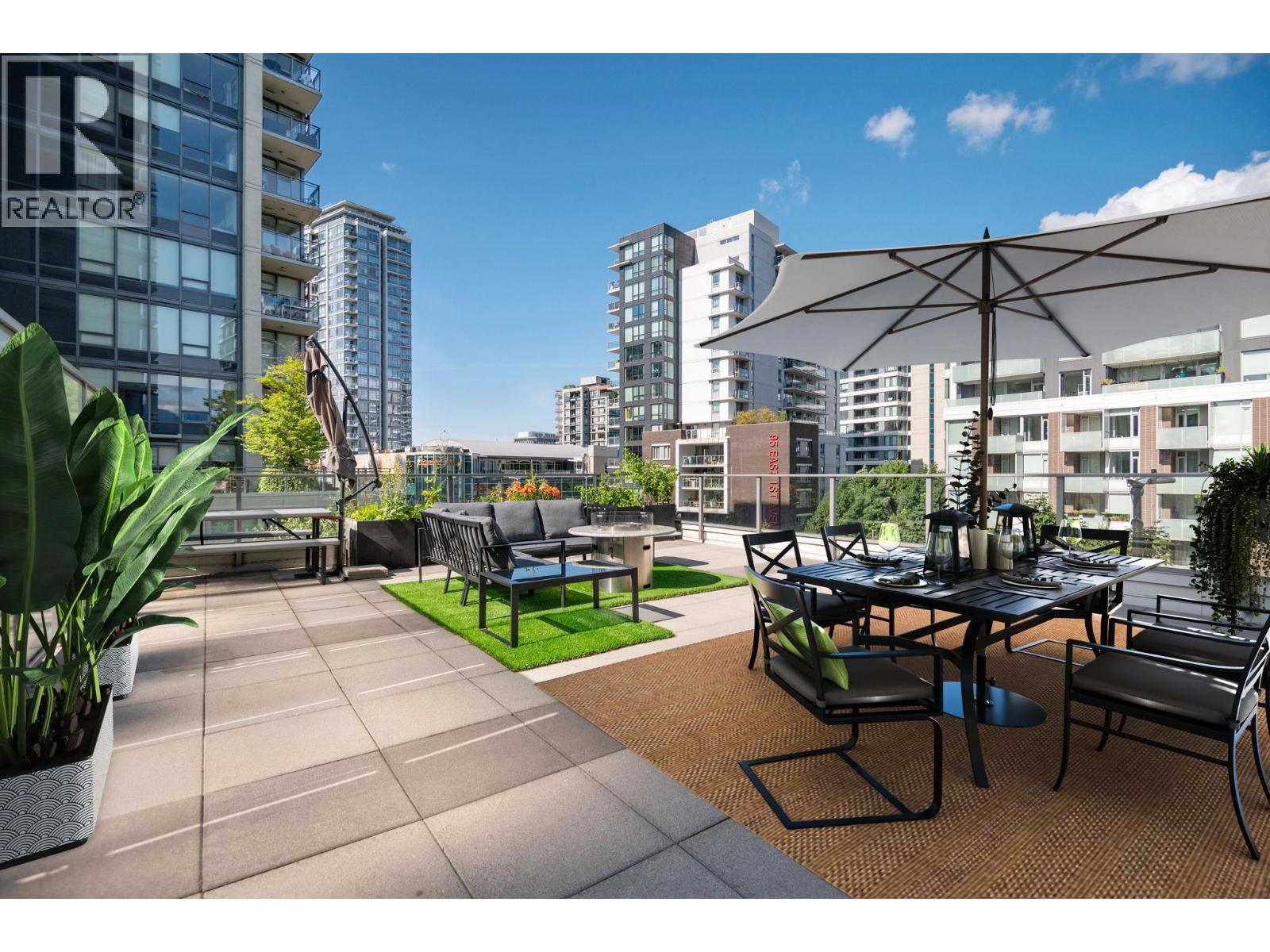 502 110 Switchmen Street, Vancouver, British Columbia  V6A 0C6 - Photo 1 - R3036361