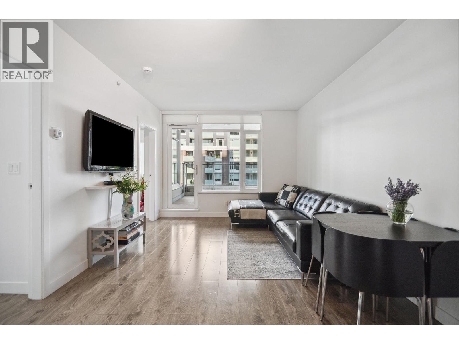 502 110 Switchmen Street, Vancouver, British Columbia  V6A 0C6 - Photo 3 - R3036361
