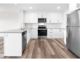 752 Berg Lo Black Stone, Leduc, Ca
