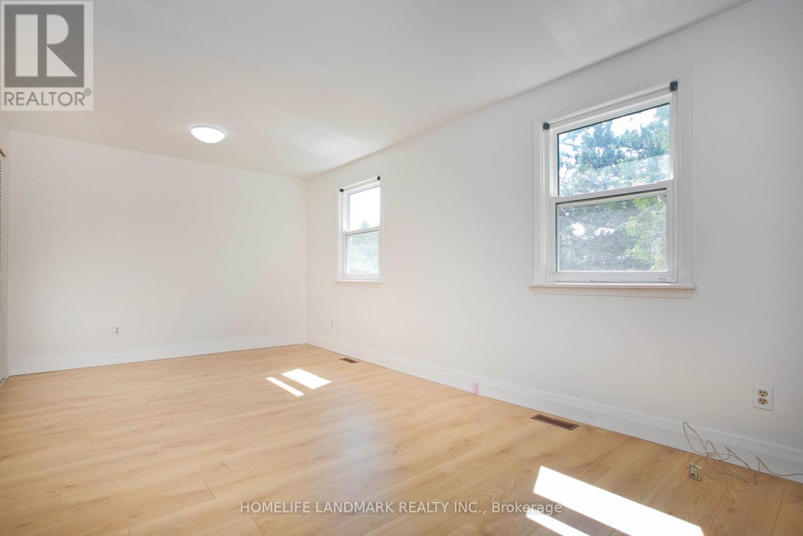1806 John Street, Markham (Bayview Fairway-Bayview Country Club Estates), Ontario  L3T 1Y9 - Photo 12 - N12348950