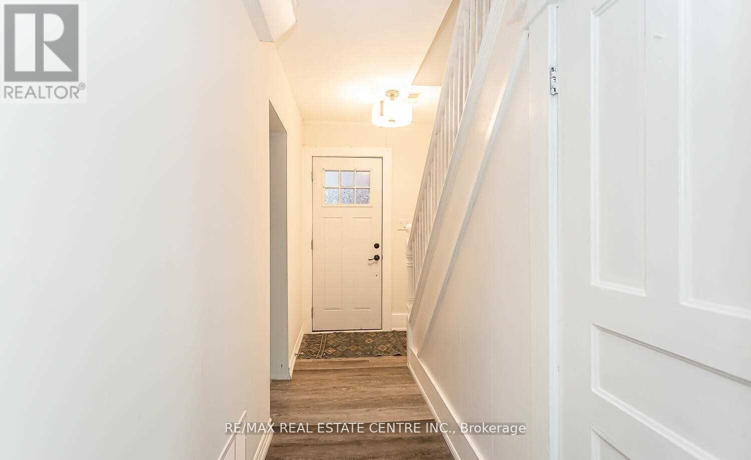 18 Forks Road E, Welland (Dain City), Ontario  L3B 5K1 - Photo 2 - X12348949
