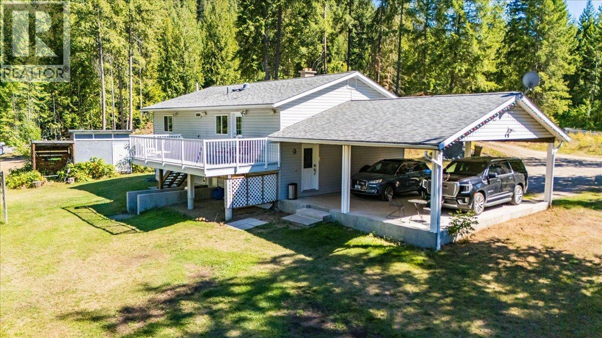 2485 Upper Gibson Road, castlegar, British Columbia