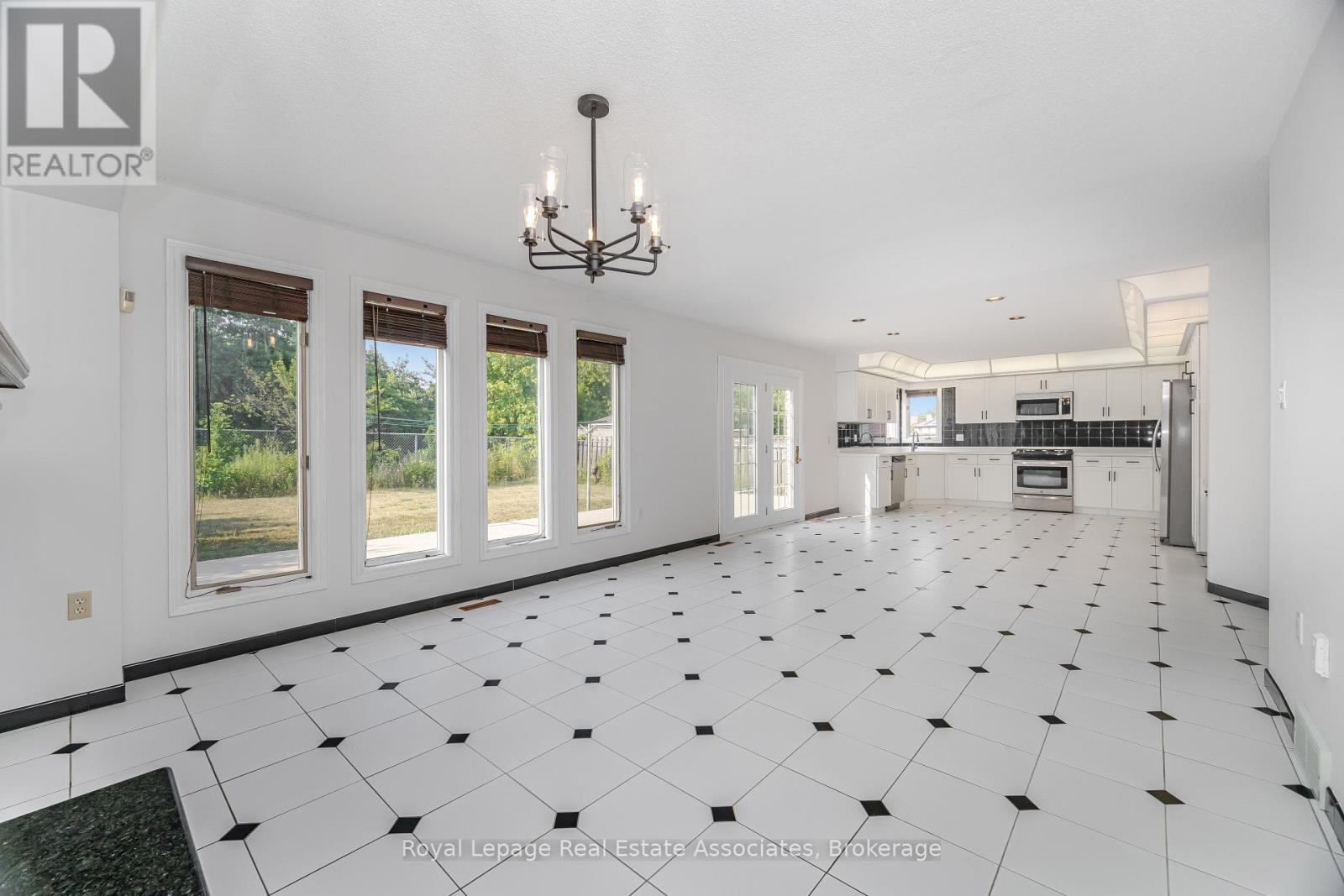 100 National Drive, Hamilton, Ontario  L8G 5B3 - Photo 12 - X12348399