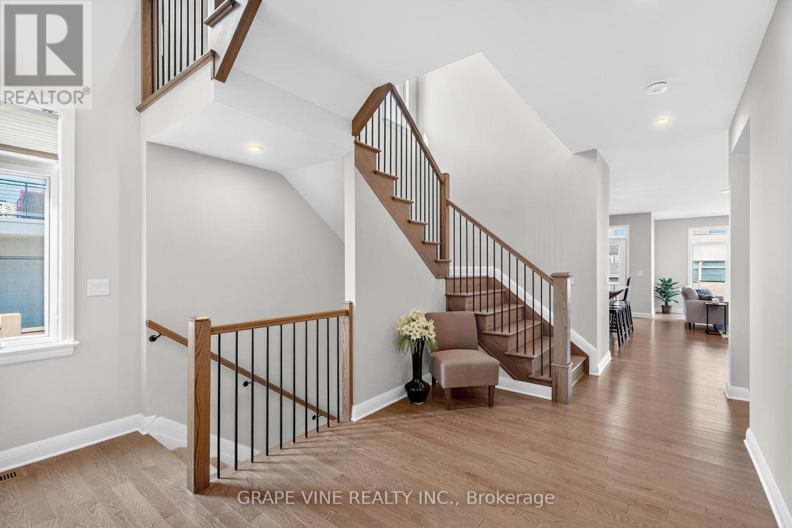 Property at 525 PIMIWIDON STREET image 5