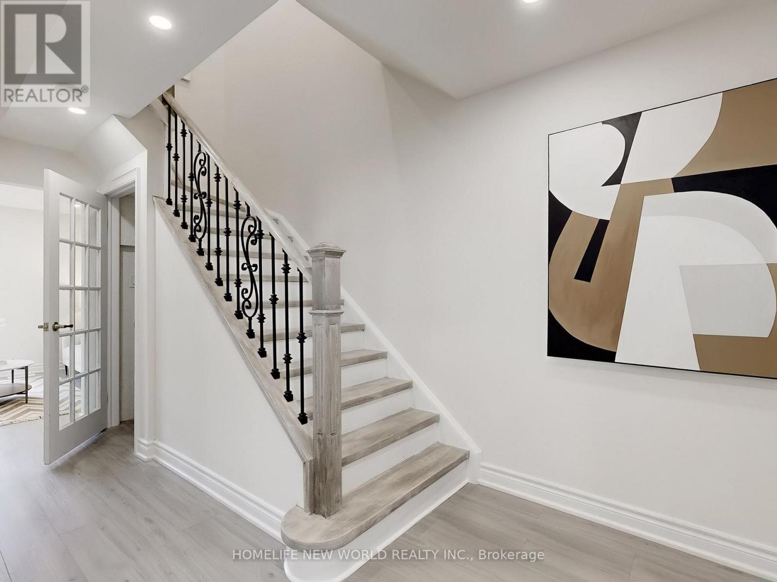 Property at 54 - 71 CASS AVENUE image 4