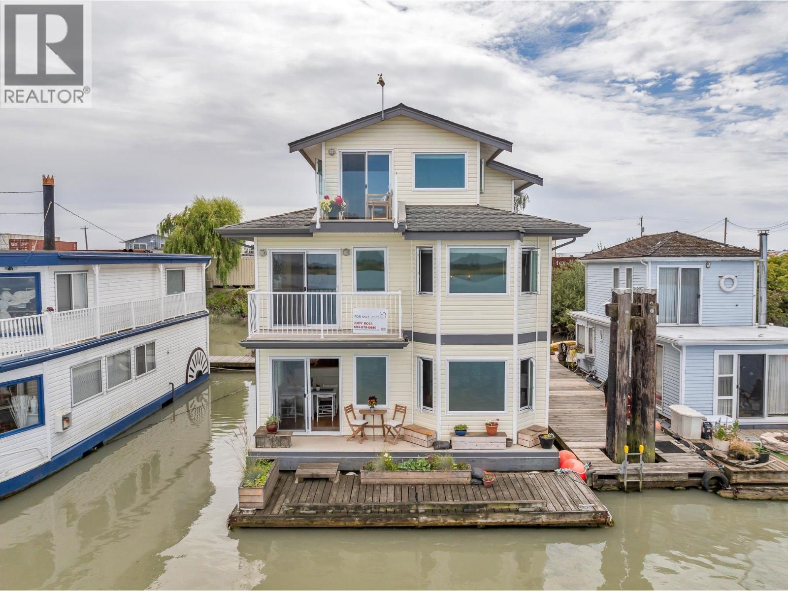 8 3871 W River Road, Delta, British Columbia V4K 3N2 - Photo 3 - R3029299