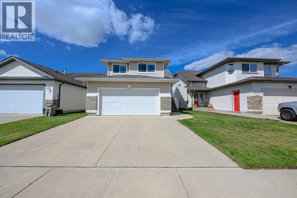 Property at 10638 Royal Oaks Drive image 2