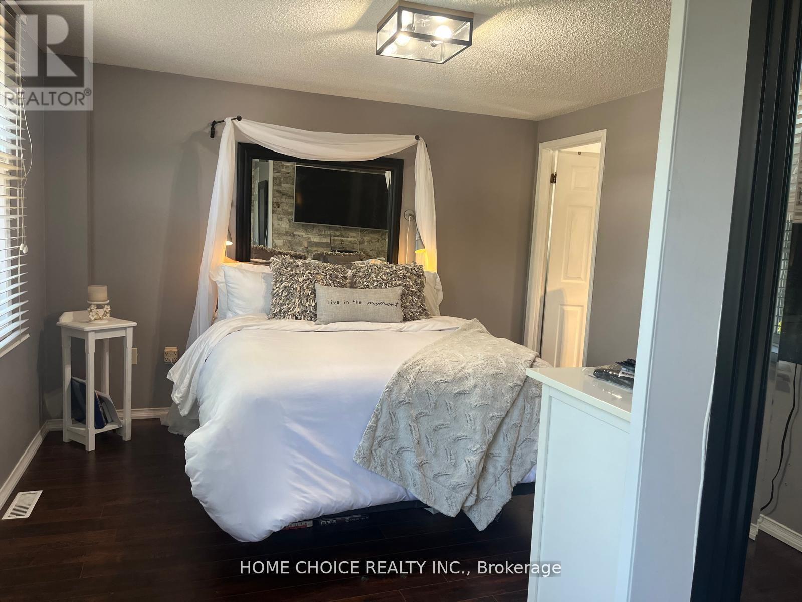 14 Snowy Owl Crescent, Barrie (Little Lake), Ontario  L4M 6P4 - Photo 18 - S12349001