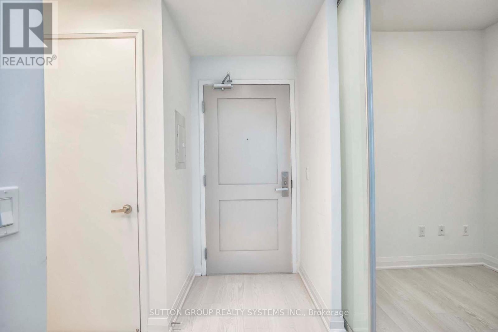 1002 - 10 Gibbs Road, Toronto, Ontario  M9B 0B2 - Photo 6 - W12349010