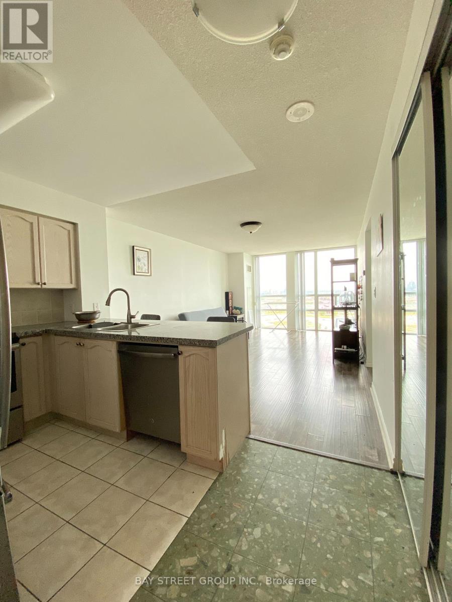 1206 - 68 Grangeway Avenue E, Toronto, Ontario  M1H 0A1 - Photo 4 - E12349013