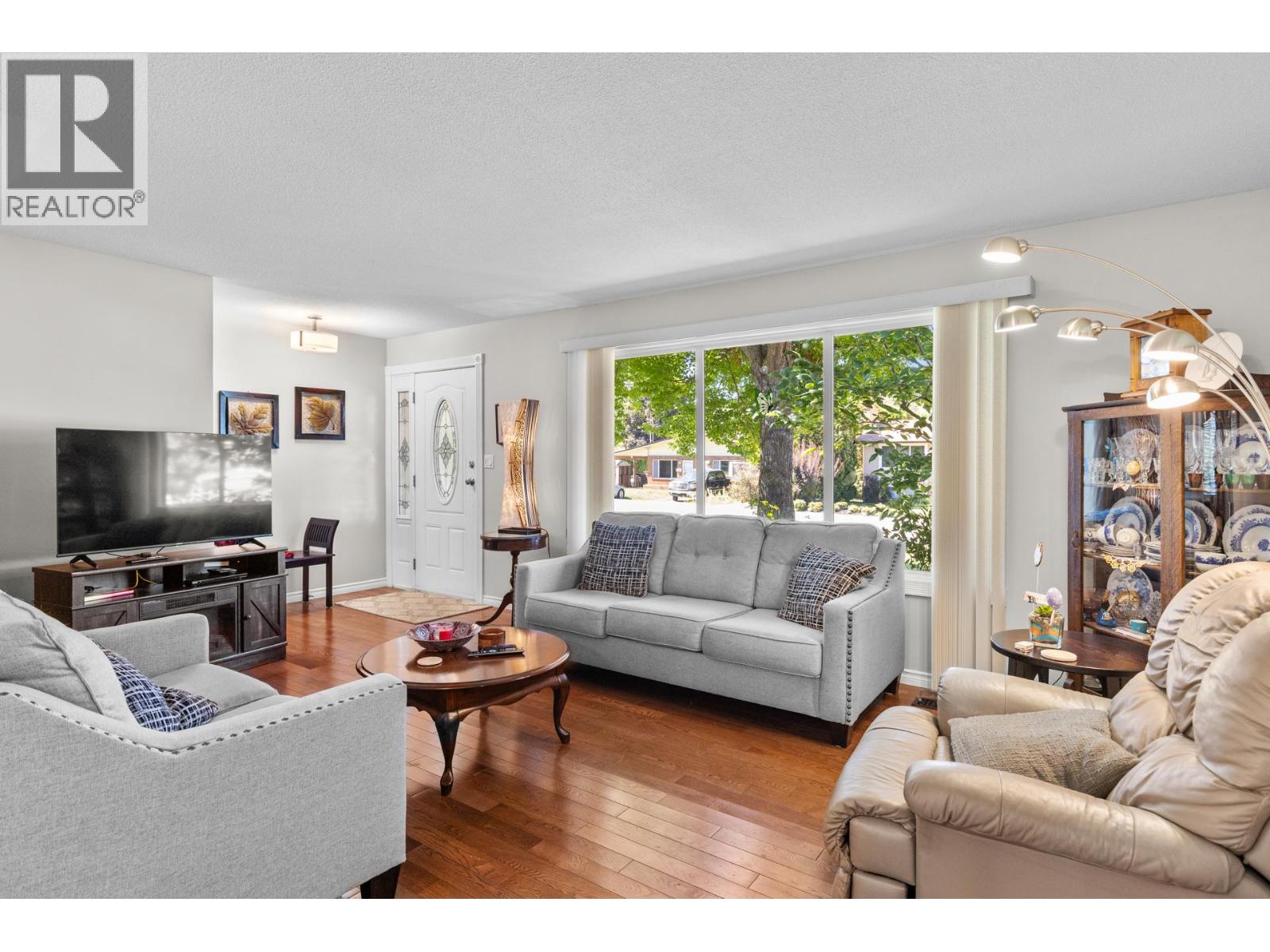 1365 Pasadena Road Kelowna Photo 5