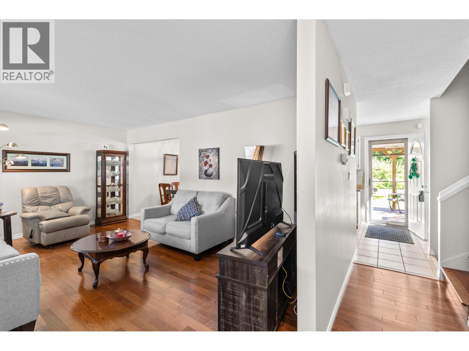 1365 Pasadena Road Kelowna Photo 6