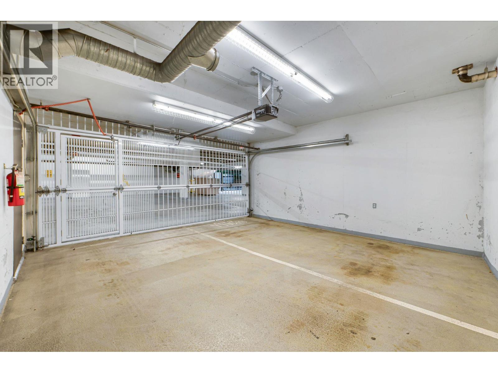 7061 17th Avenue, Burnaby, British Columbia  V3N 1K6 - Photo 25 - R3037382