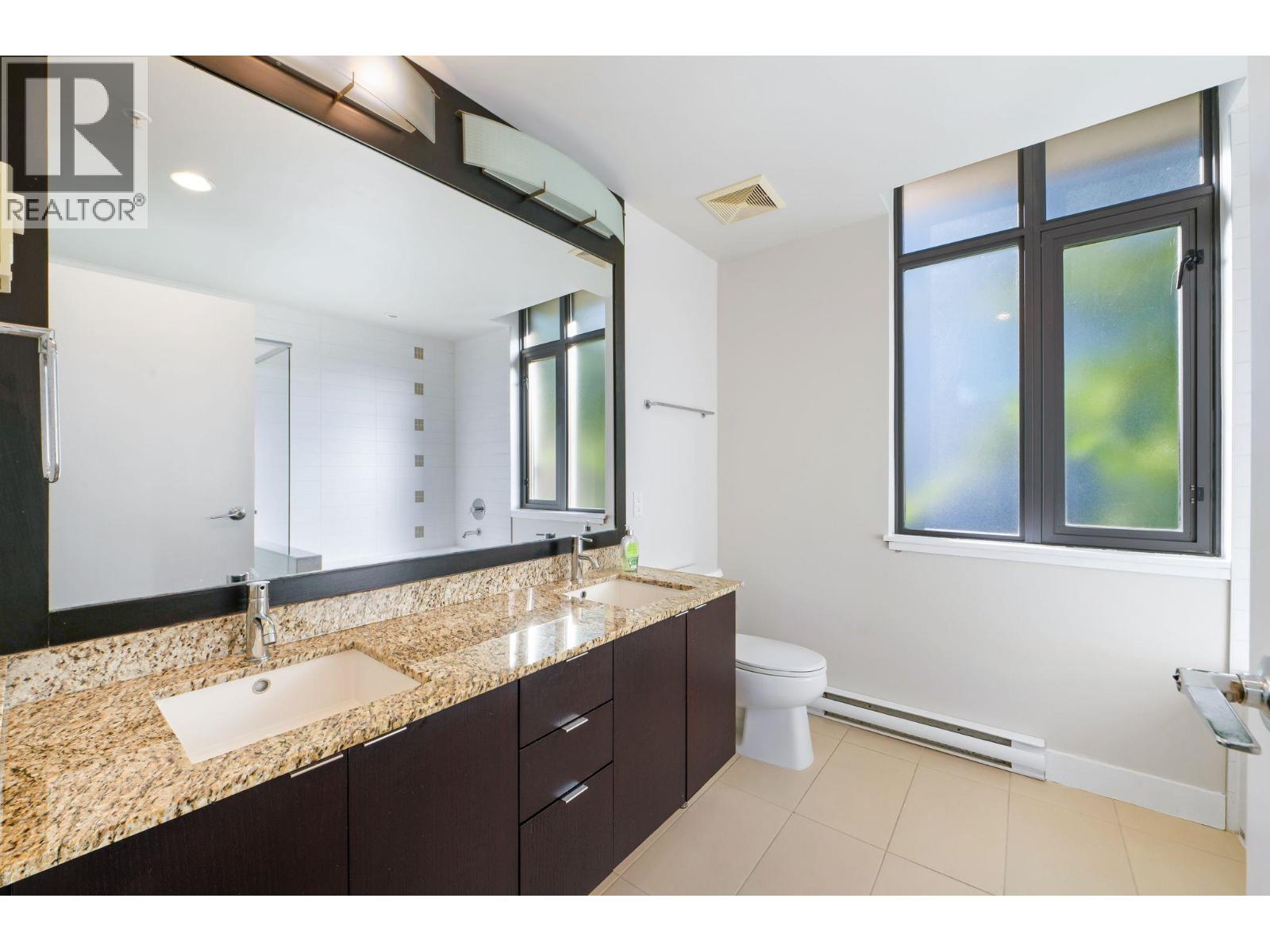 7061 17th Avenue, Burnaby, British Columbia  V3N 1K6 - Photo 23 - R3037382