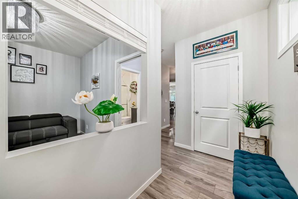 Property at 124 Seton Gardens SE image 2