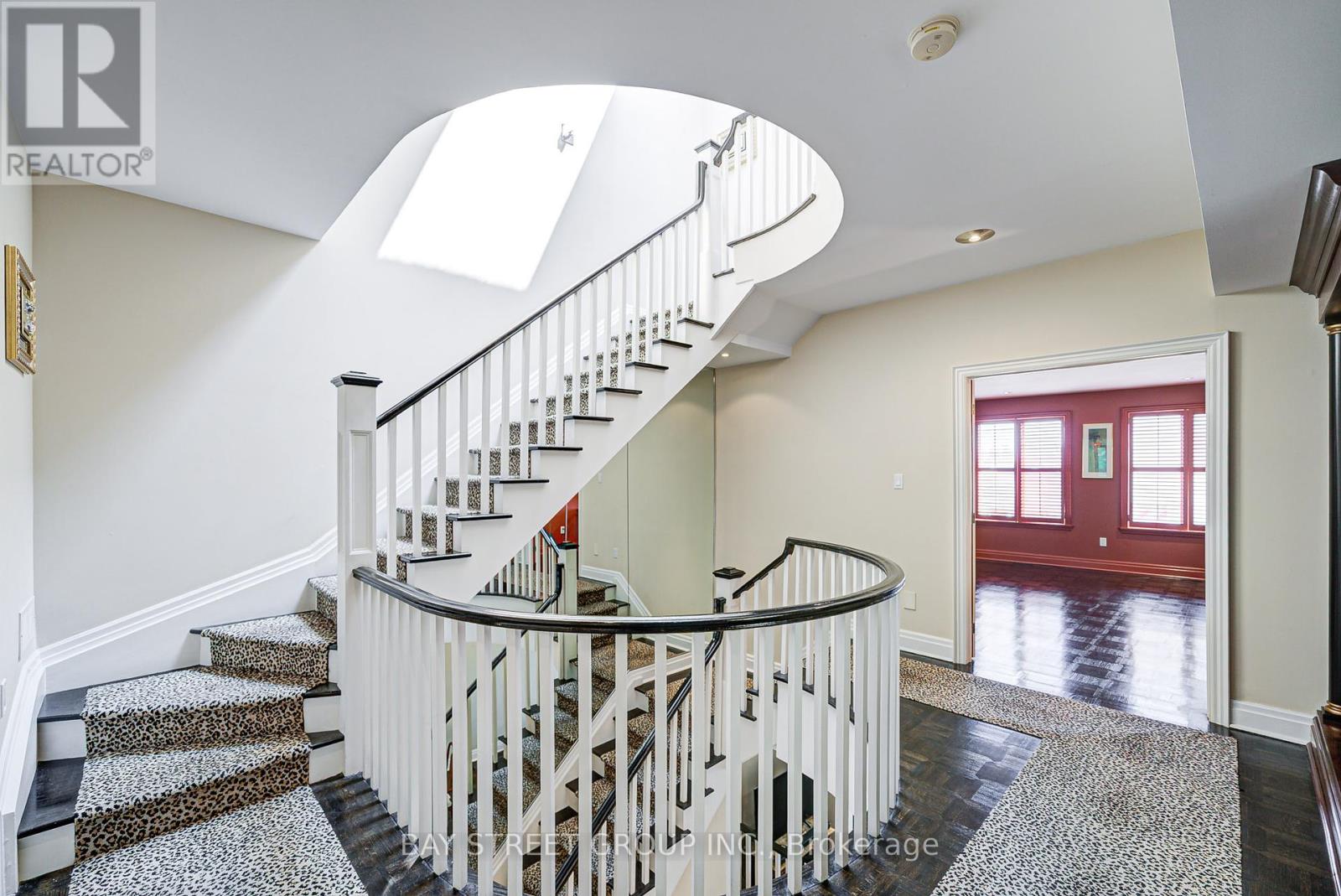 529 Davenport Road, Toronto (Casa Loma), Ontario  M5R 3R5 - Photo 12 - C12349064