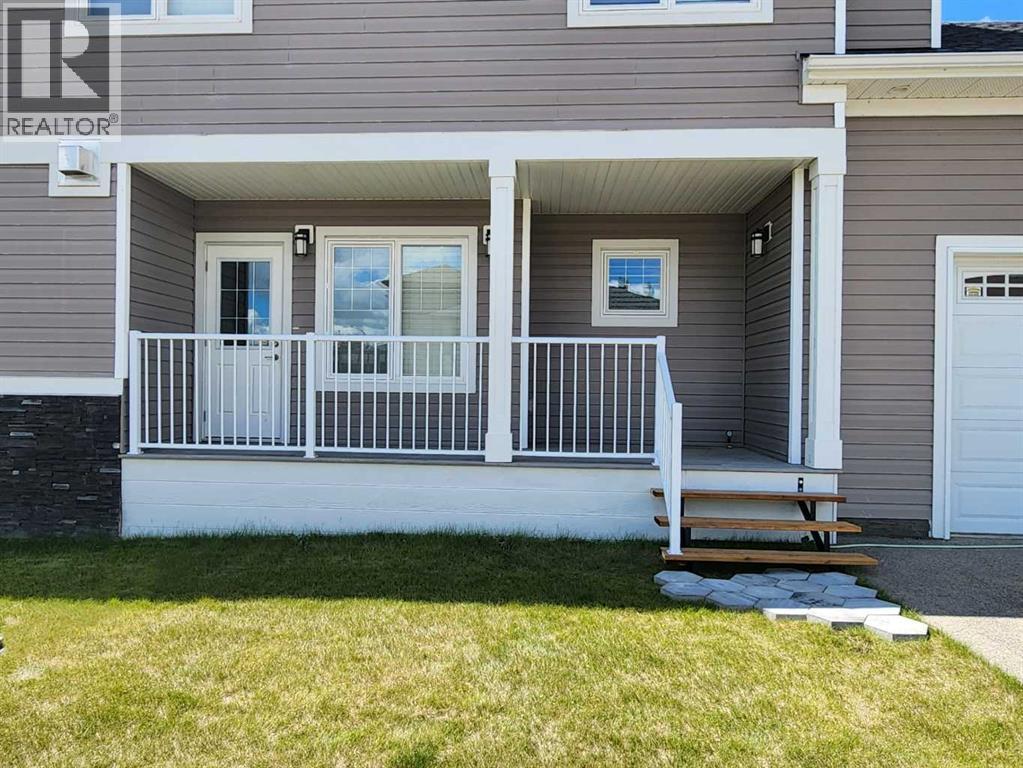 Property at 2 Garrison Place image 5