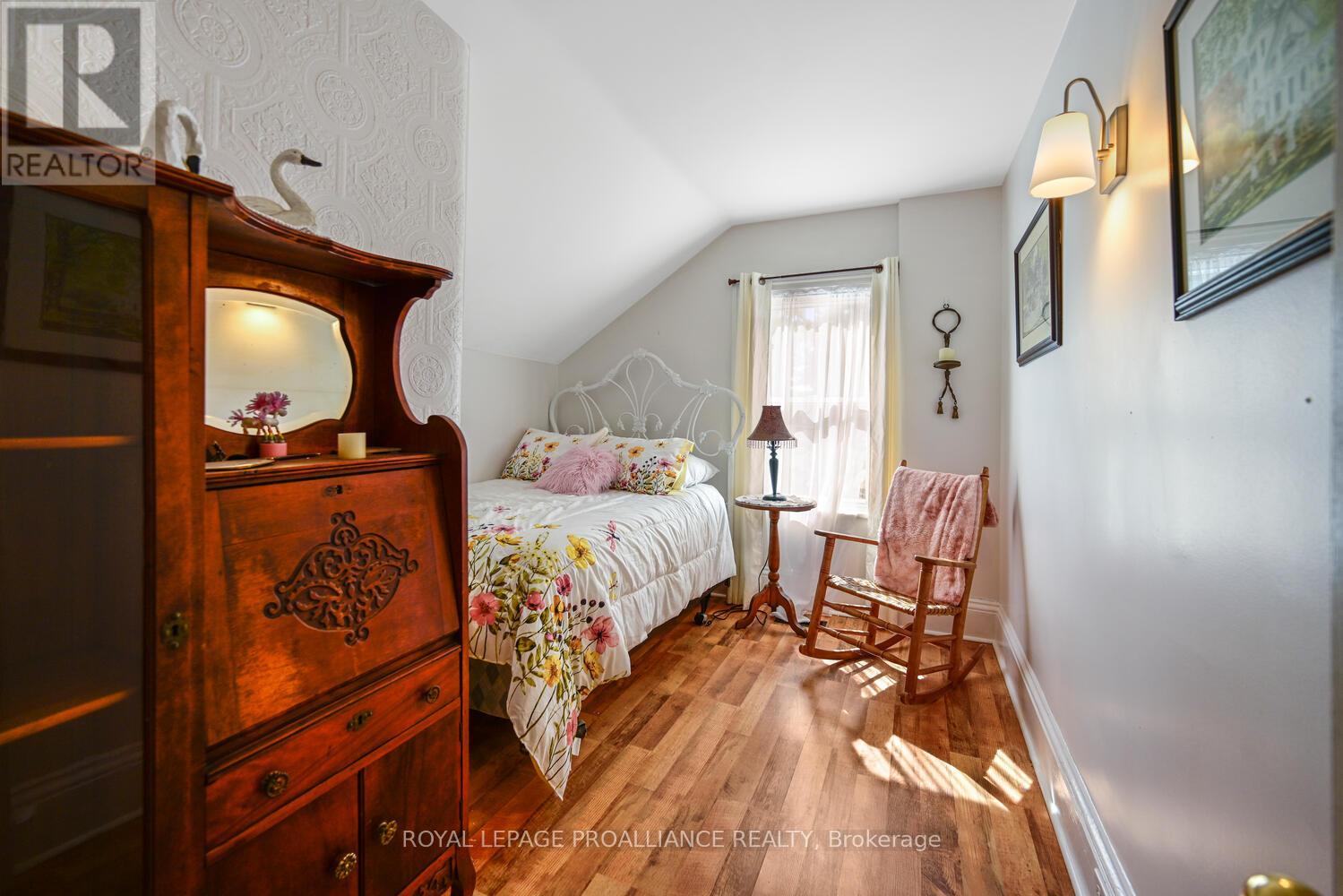 394 Park Street E, Prescott, Ontario  K0E 1T0 - Photo 19 - X12349077
