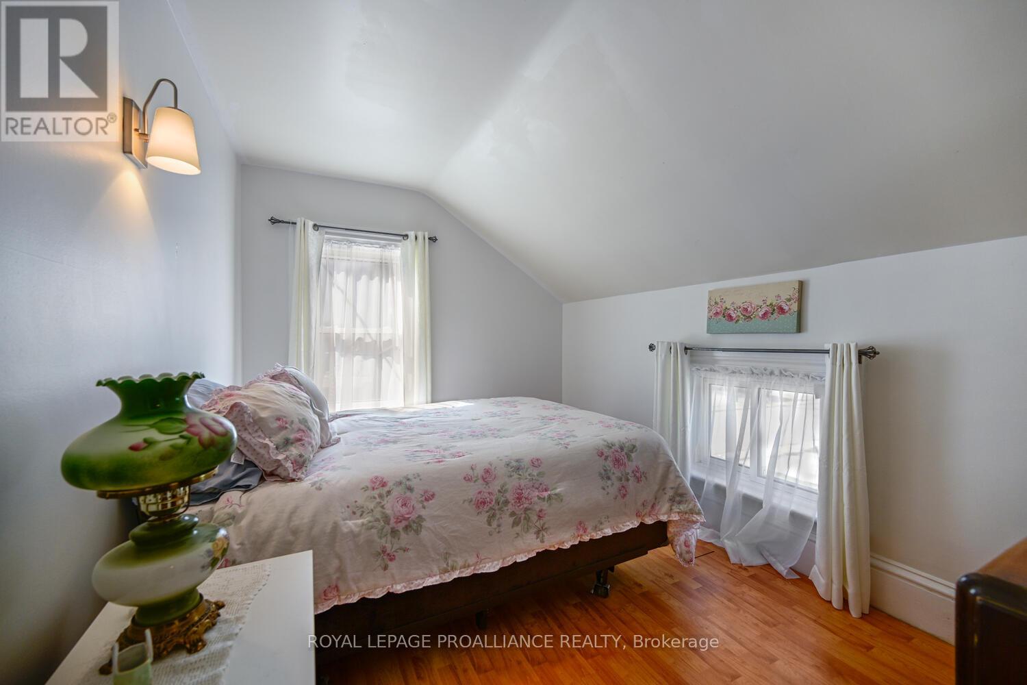 394 Park Street E, Prescott, Ontario  K0E 1T0 - Photo 20 - X12349077