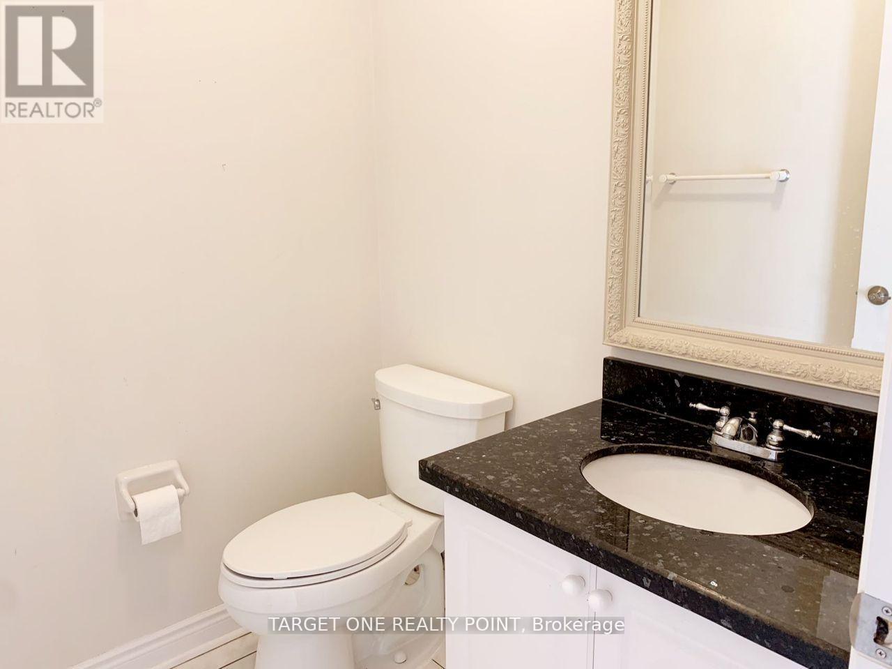 6 Moresby Street, Richmond Hill, Ontario  L4B 4K8 - Photo 10 - N12349076