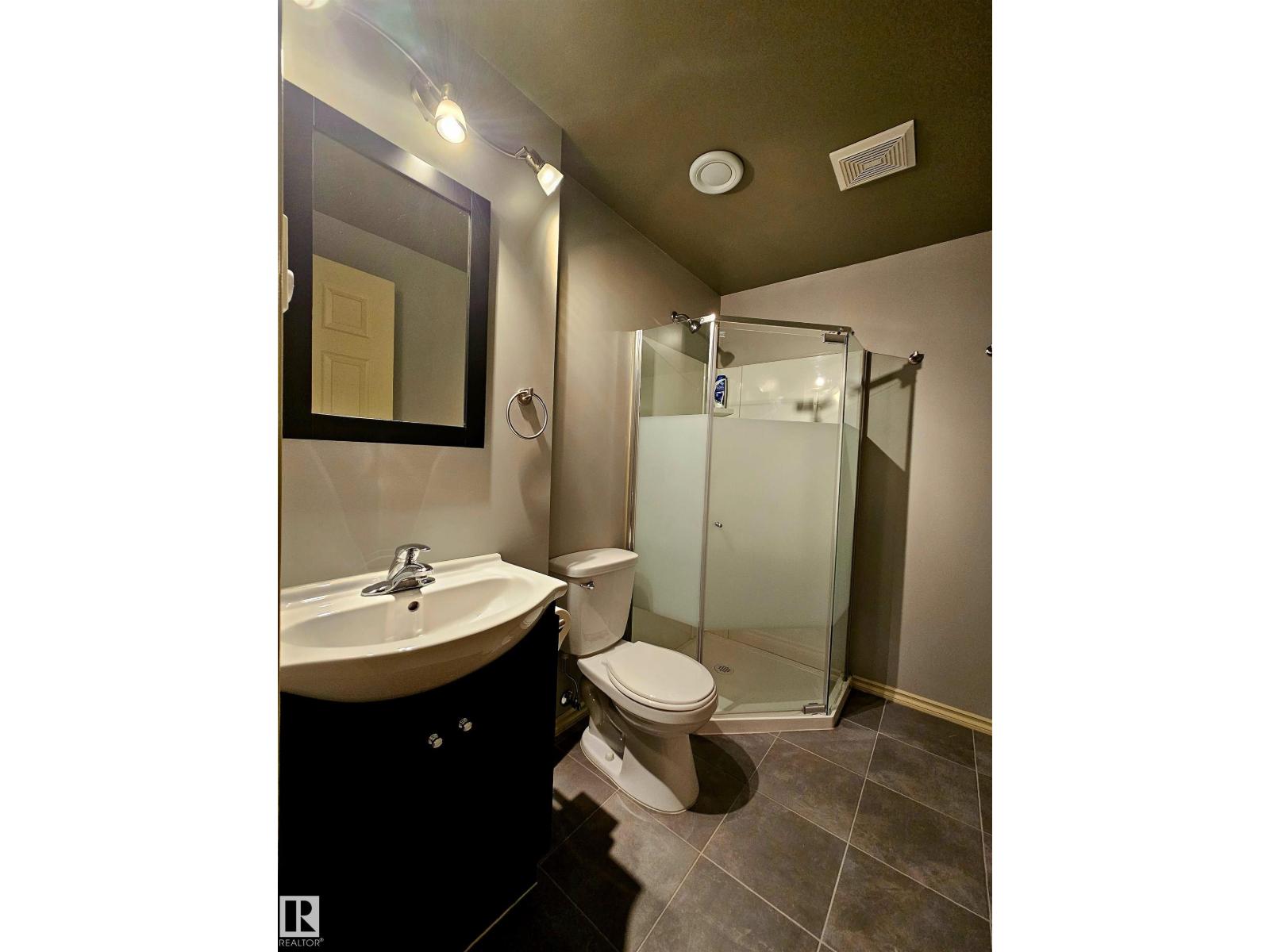 1197 Goodwin Circle Ci Nw, Edmonton, Alberta  T5T 6W4 - Photo 37 - E4453422