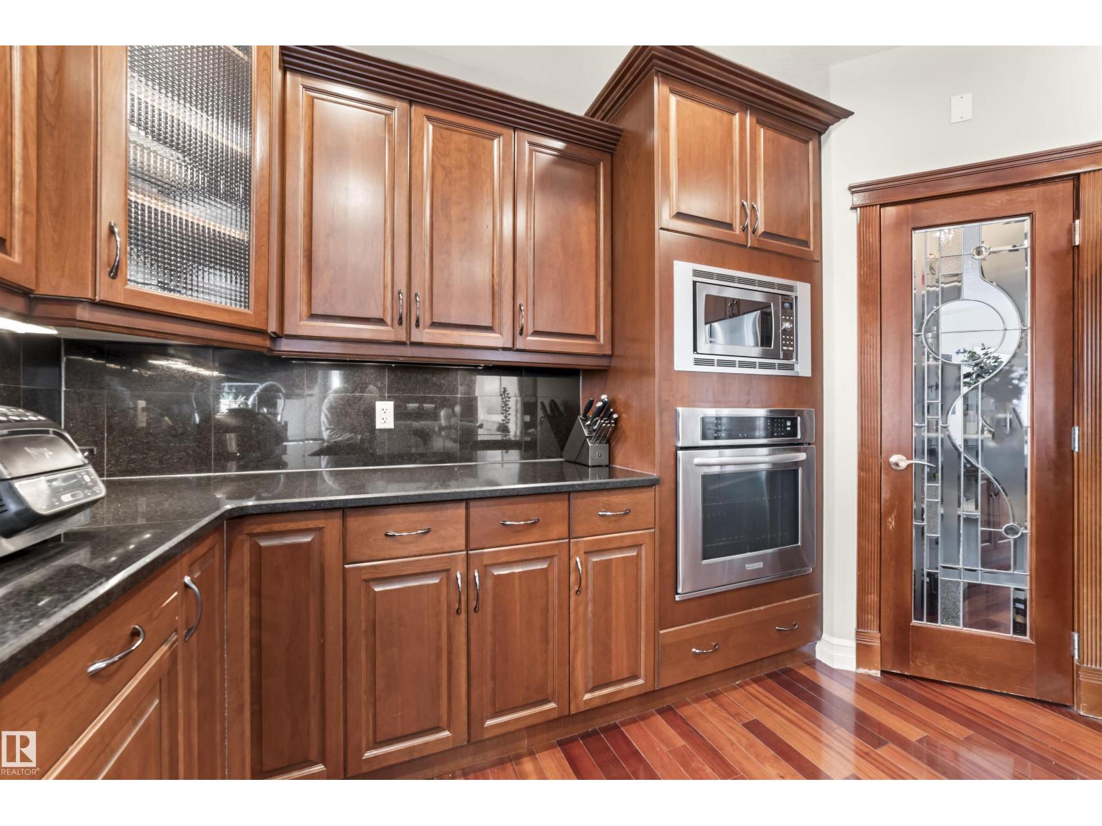 Property at 8 Loiselle Way image 2
