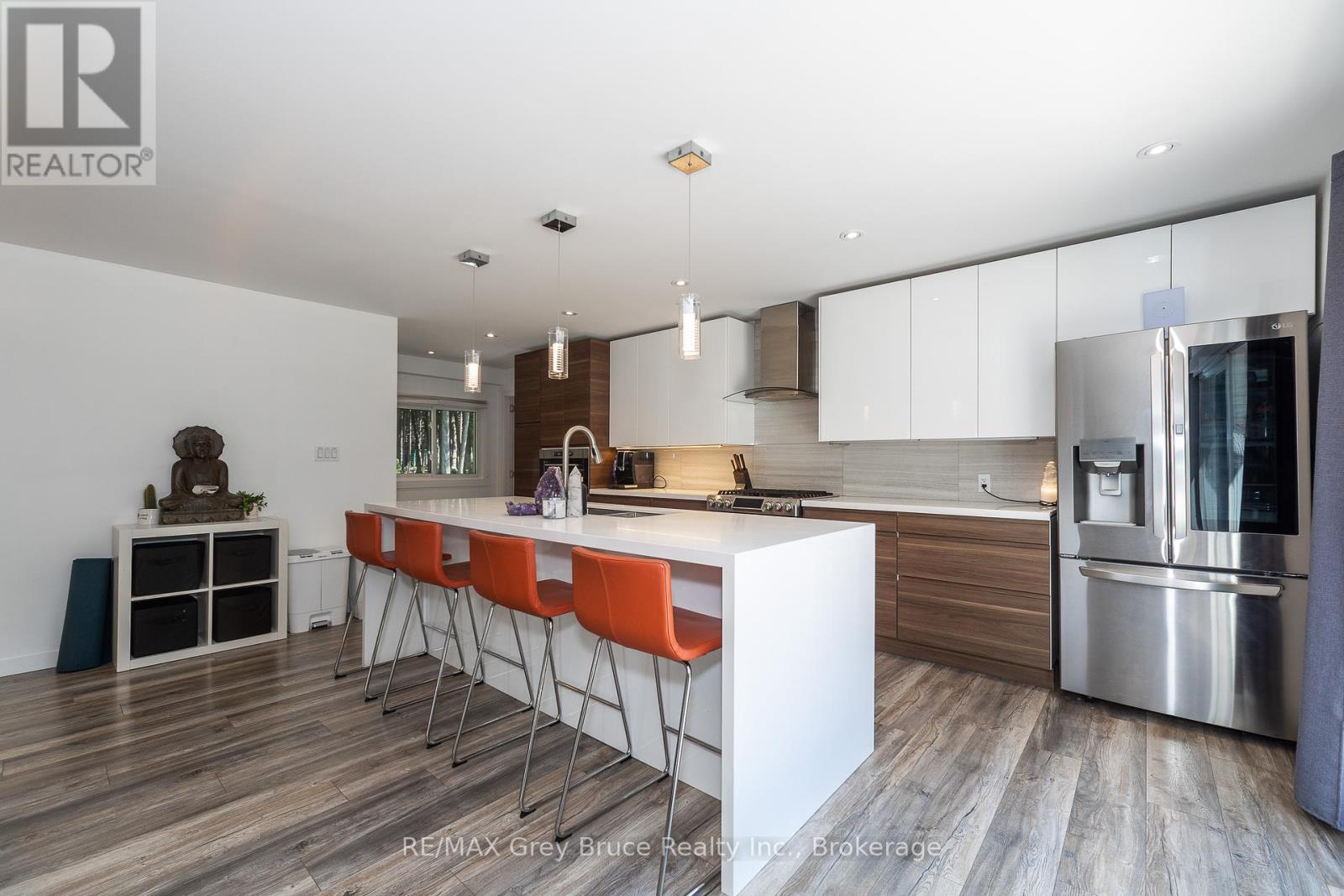 495204 Traverston Road, West Grey, Ontario  N0C 1H0 - Photo 12 - X12302567