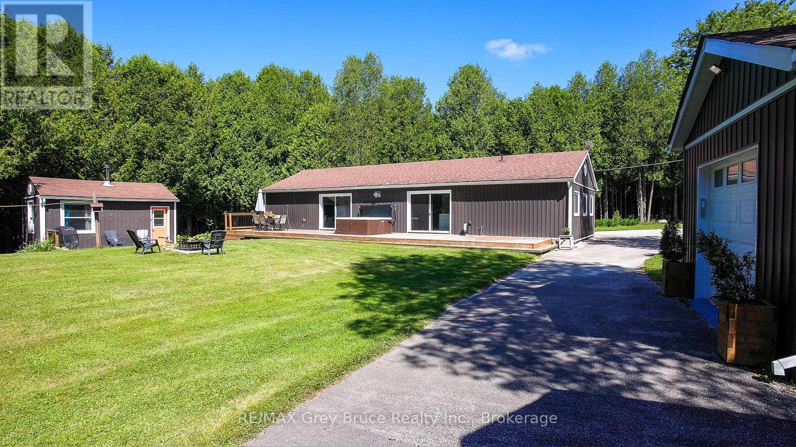 495204 Traverston Road, West Grey, Ontario  N0C 1H0 - Photo 47 - X12302567