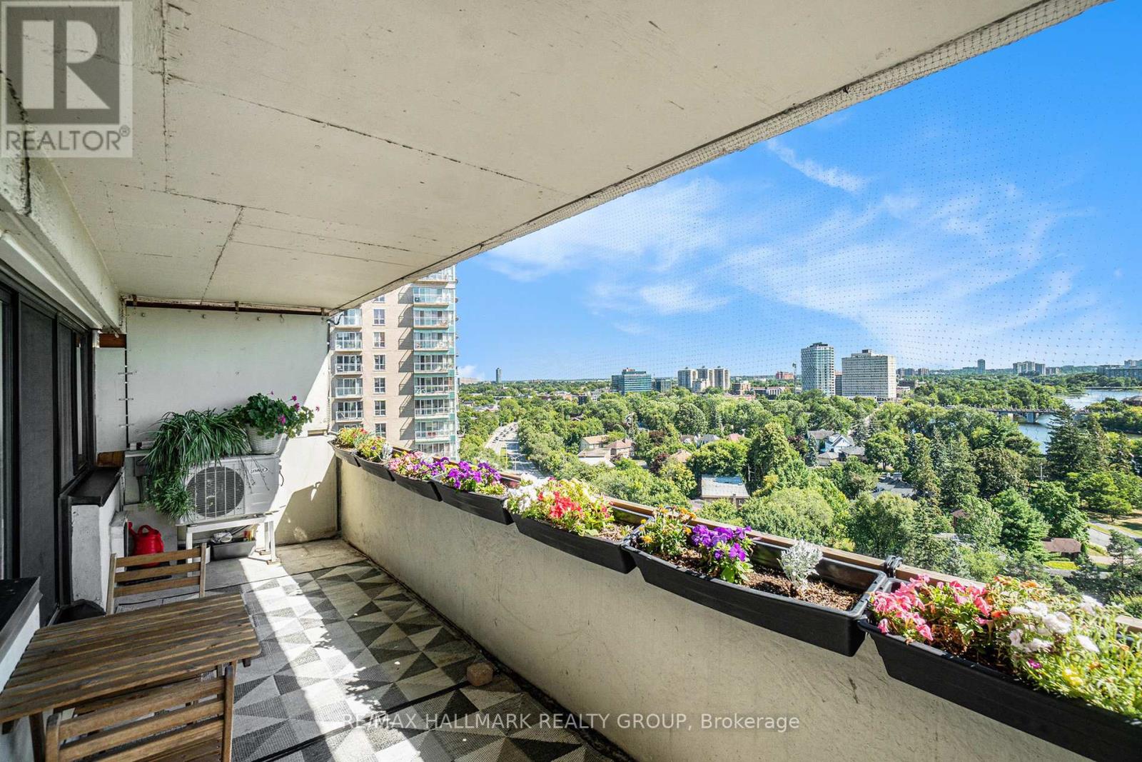 1406 - 40 Landry Street, Ottawa, Ontario  K1L 8K4 - Photo 18 - X12349134