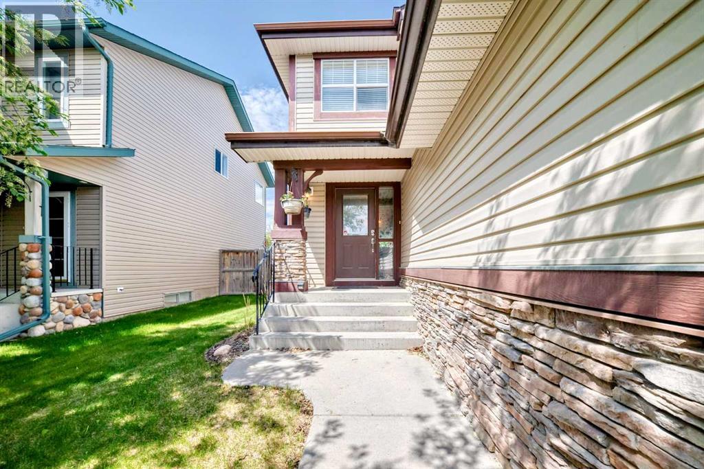 Property at 54 Cougarstone Mews SW image 2