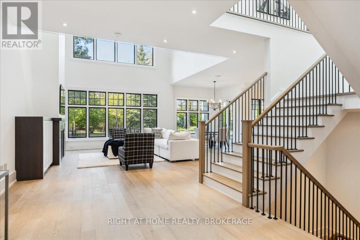 1253 Crawford Court, Oakville, Ontario  L6J 1Z2 - Photo 14 - W12154270