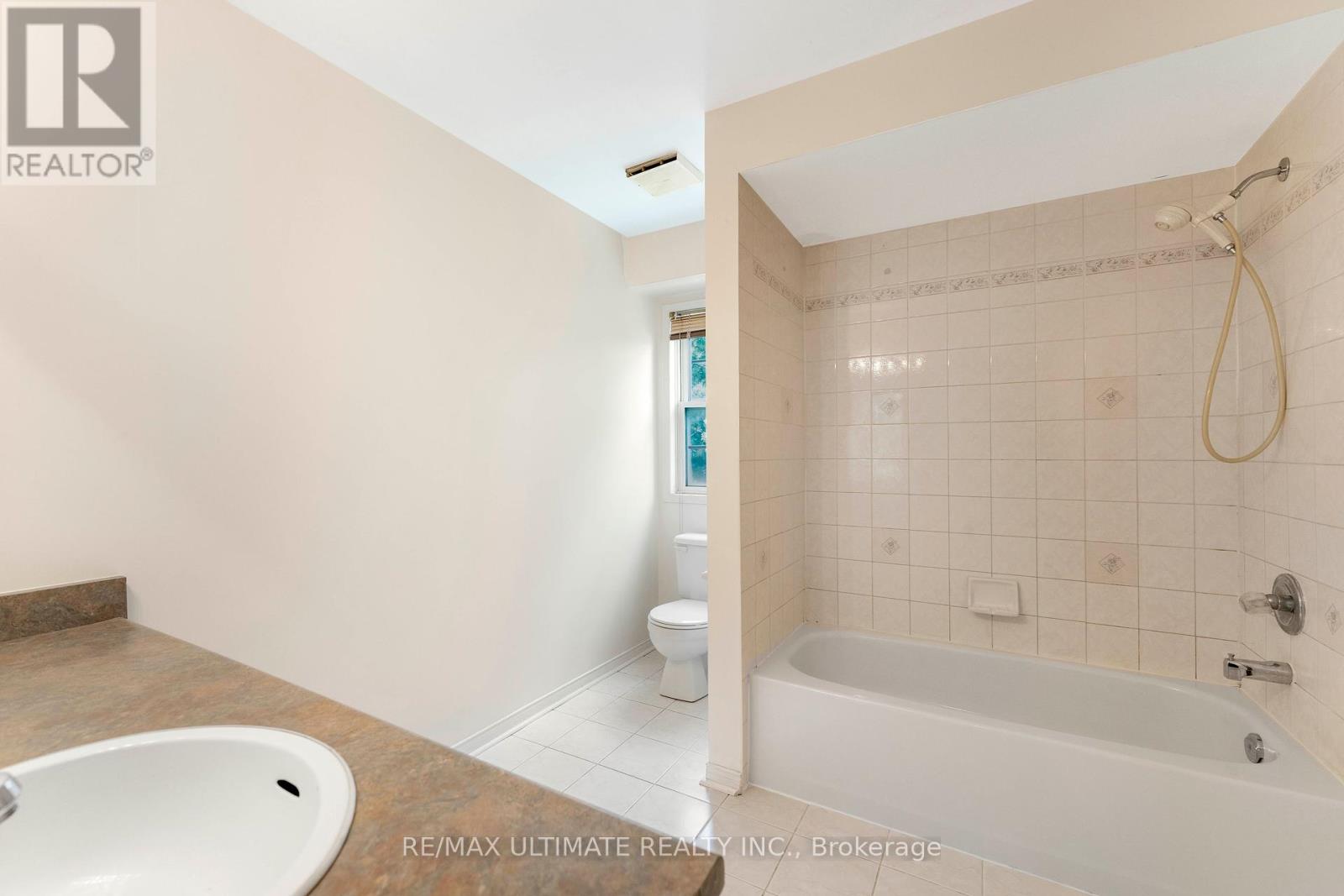 1 Black Forest Drive, Brampton, Ontario  L6R 1V4 - Photo 42 - W12349152