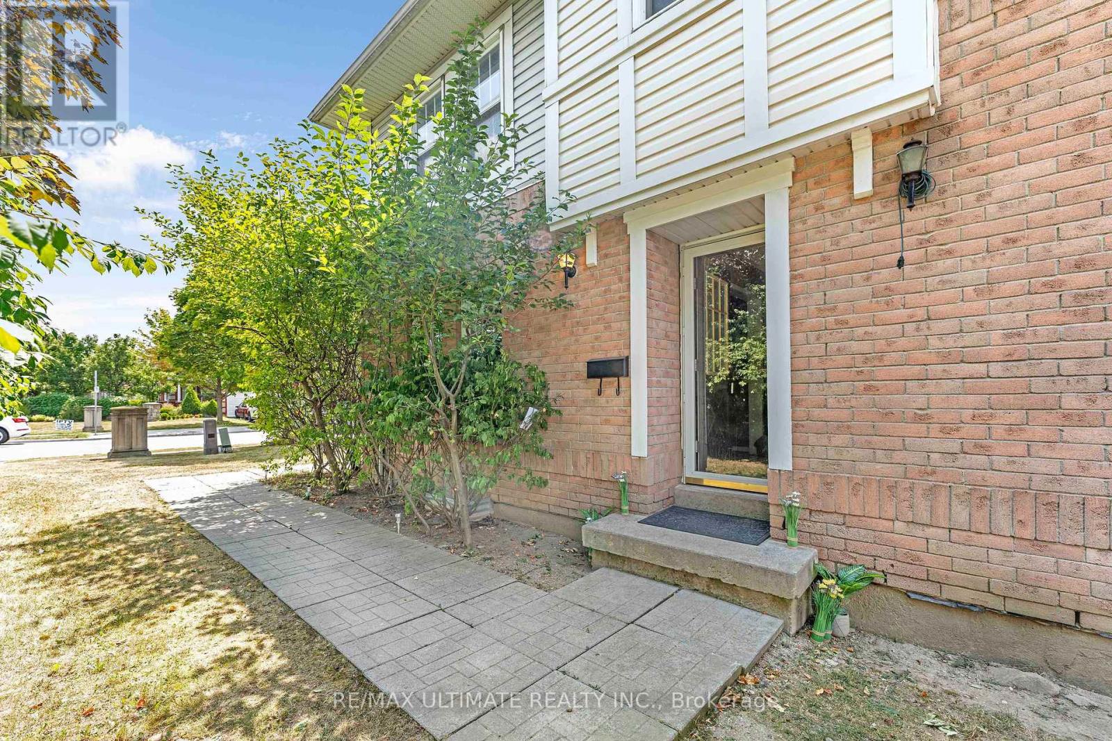 1 Black Forest Drive, Brampton, Ontario  L6R 1V4 - Photo 45 - W12349152