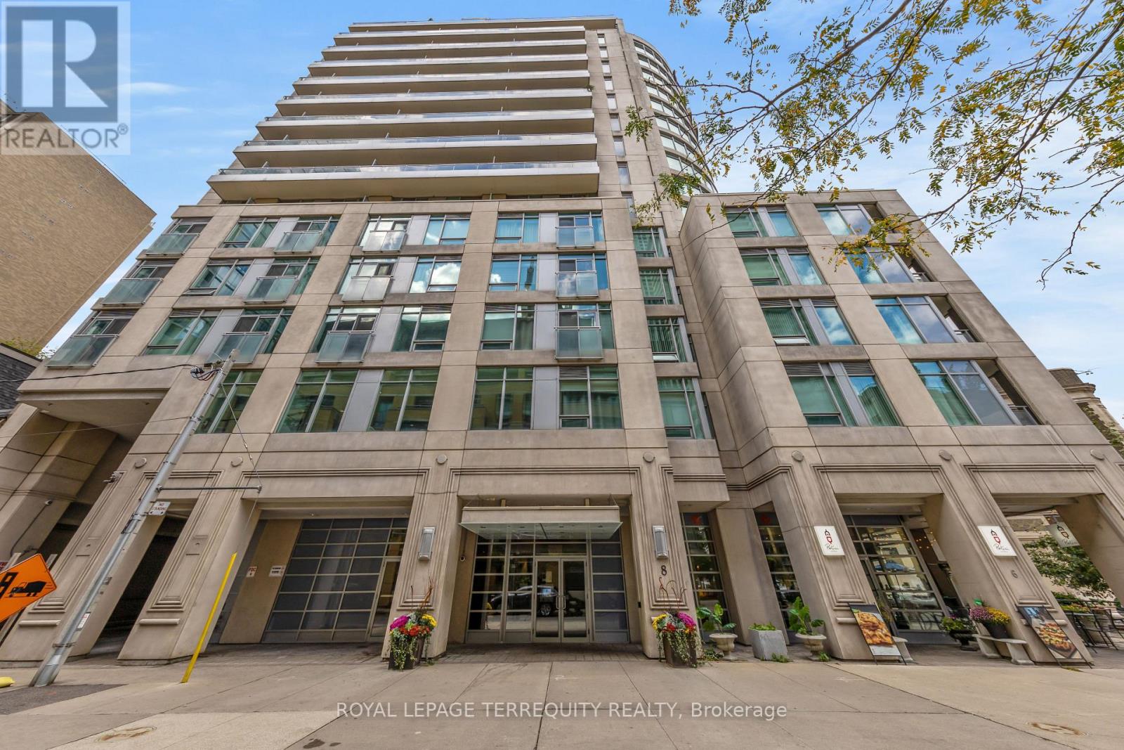 1410 - 8 Scollard Street, Toronto (Annex), Ontario  M5R 1M2 - Photo 14 - C12349163