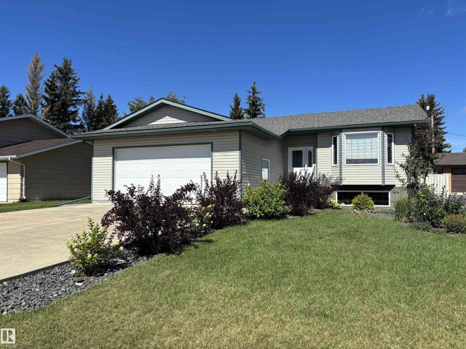 5314 52 AV, Elk Point, Alberta