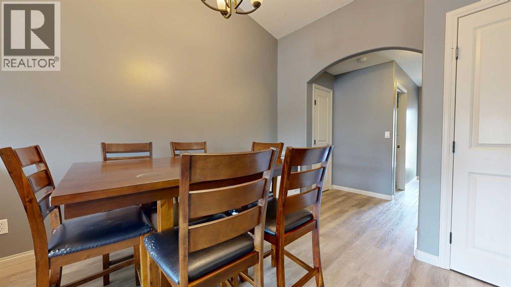 Property at 9317 91A Street image 5