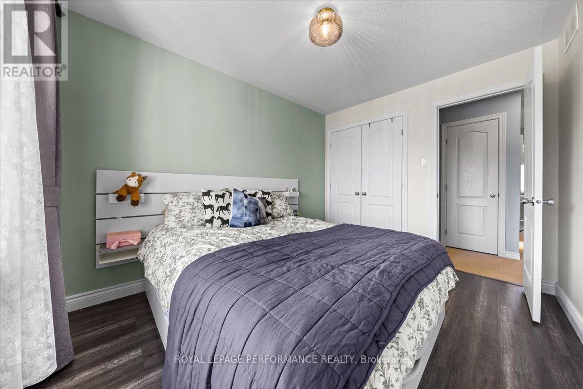 416 Rochefort Circle, Ottawa, Ontario  K4A 0M8 - Photo 22 - X12349231