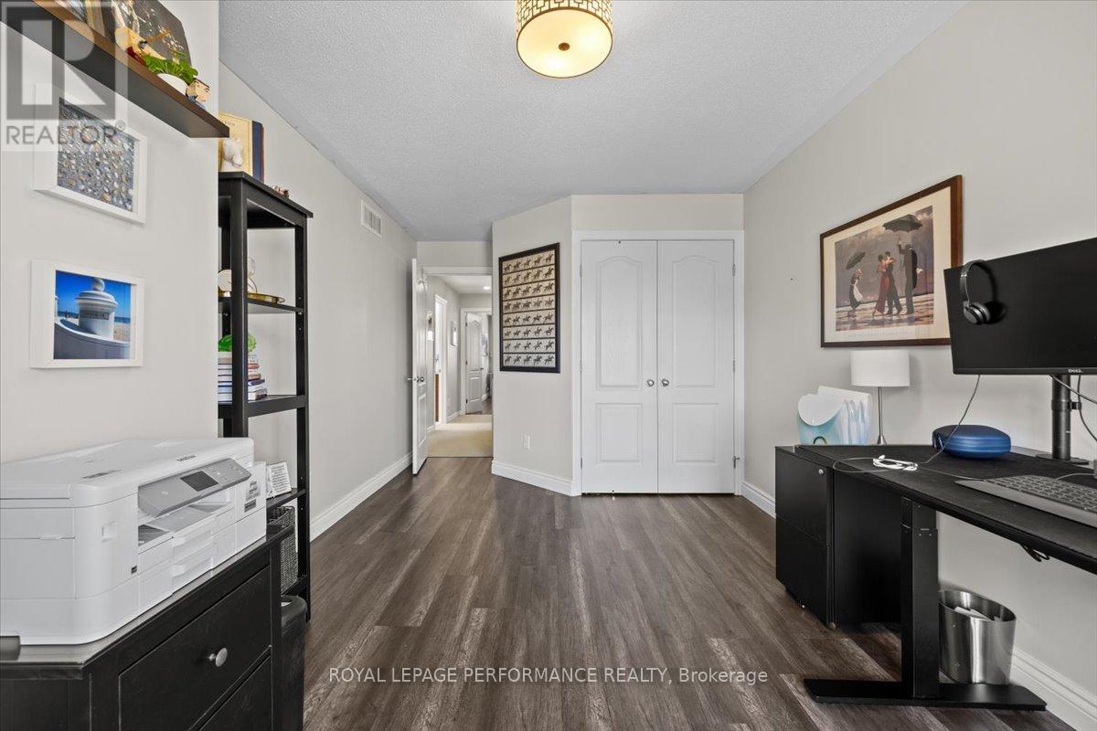 416 Rochefort Circle, Ottawa, Ontario  K4A 0M8 - Photo 24 - X12349231