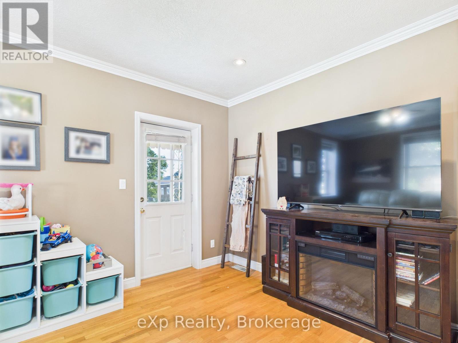 56 Absalom Street W, South Bruce, Ontario  N0G 2J0 - Photo 22 - X12344497