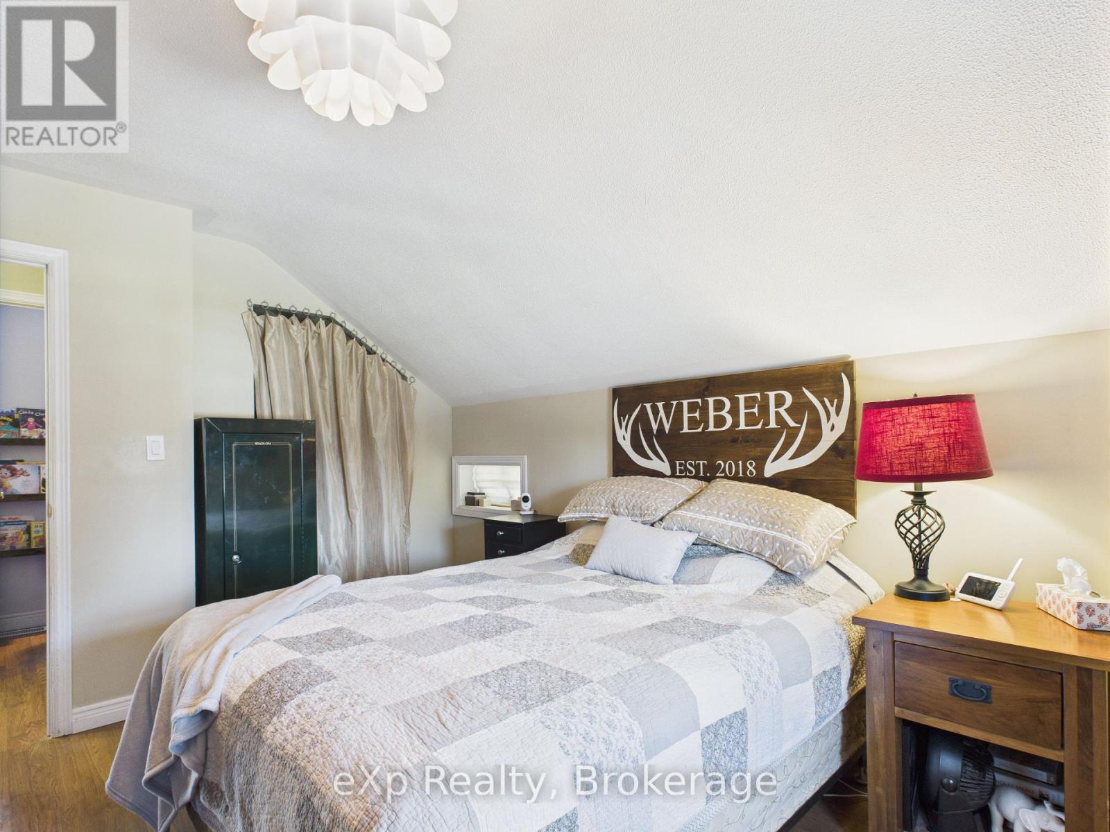 56 Absalom Street W, South Bruce, Ontario  N0G 2J0 - Photo 31 - X12344497