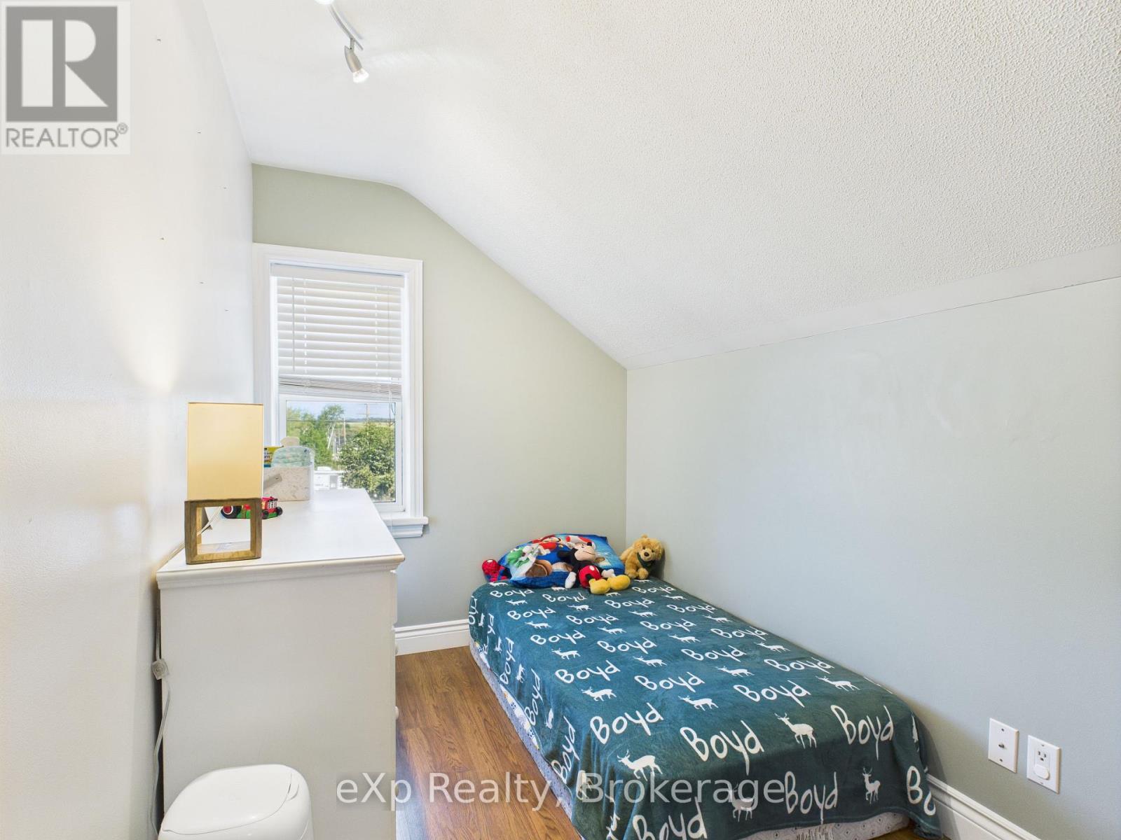 56 Absalom Street W, South Bruce, Ontario  N0G 2J0 - Photo 34 - X12344497
