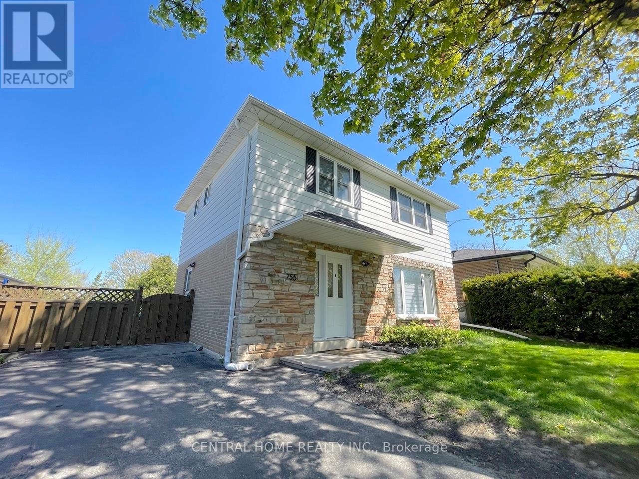 755 Botany Hill Crescent, Newmarket (Huron Heights-Leslie Valley), Ontario  L3Y 3A7 - Photo 1 - N12349226