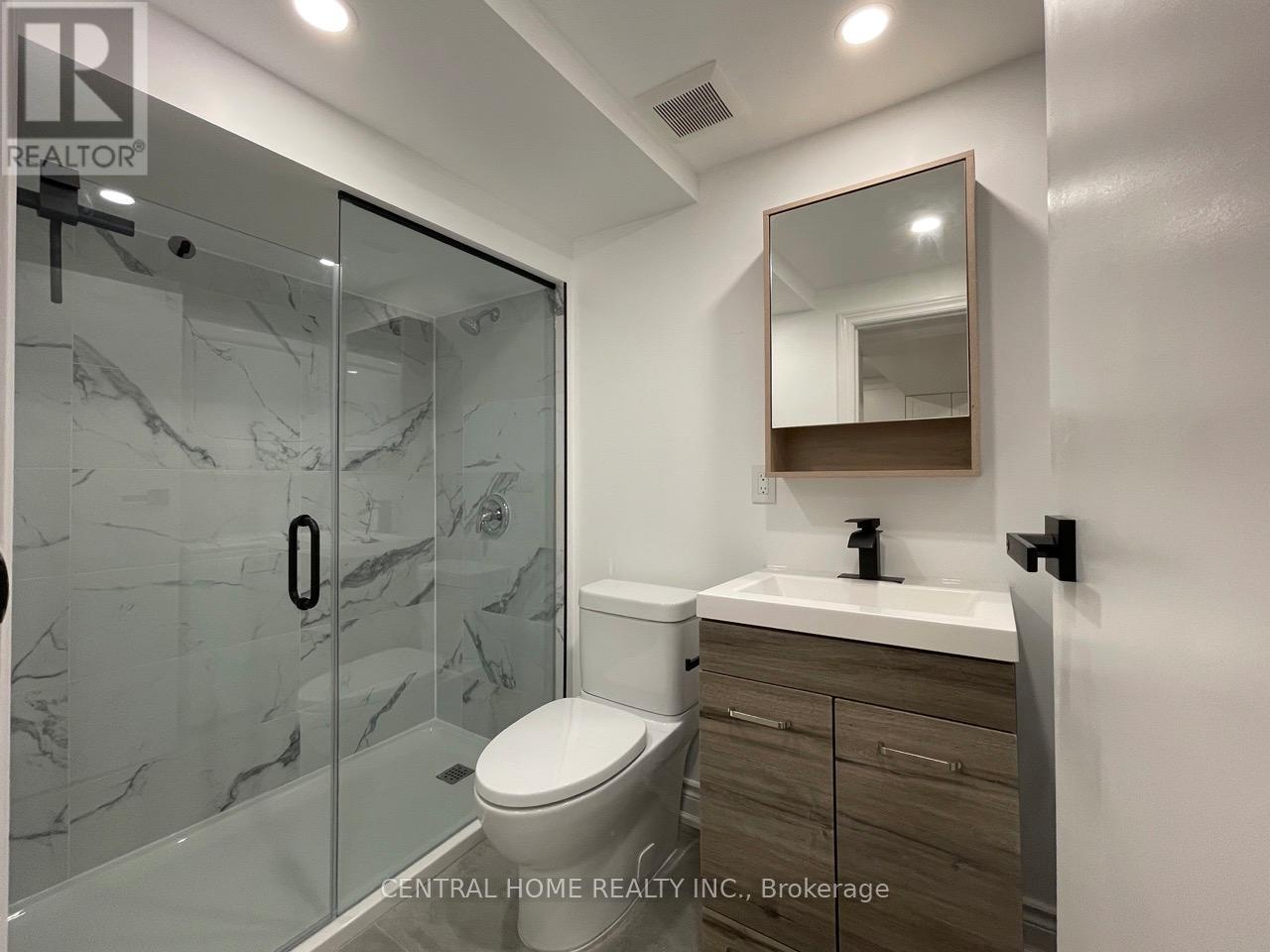 755 Botany Hill Crescent, Newmarket (Huron Heights-Leslie Valley), Ontario  L3Y 3A7 - Photo 37 - N12349226