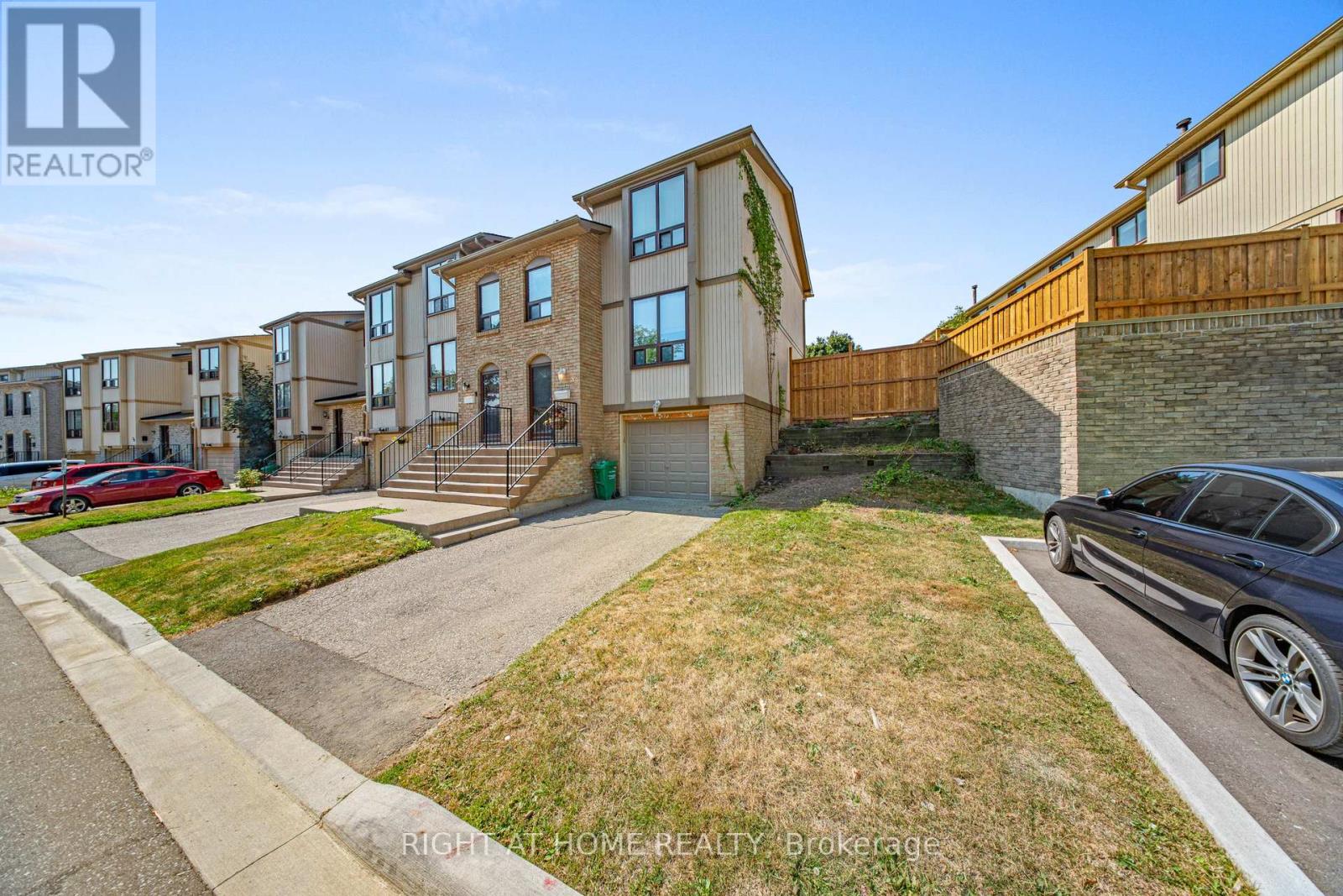 Property at 83 - 83 GUILDFORD CRESCENT image 2