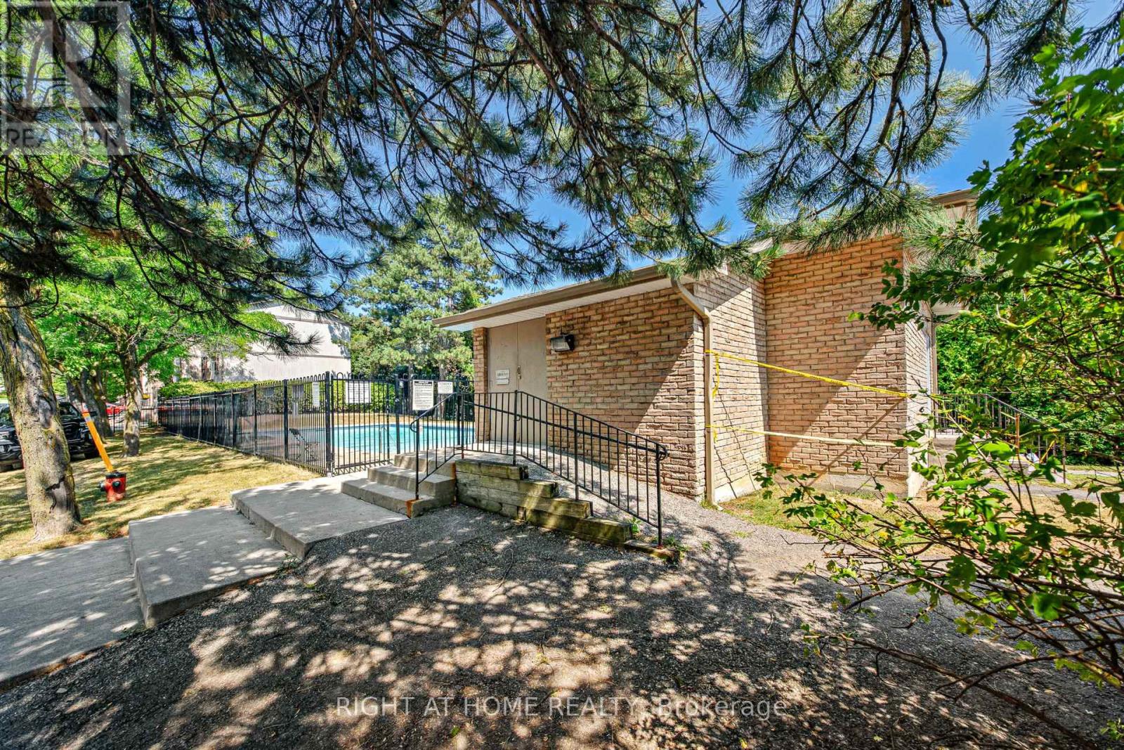 83 - 83 Guildford Crescent, Brampton, Ontario  L6S 3K2 - Photo 45 - W12349209