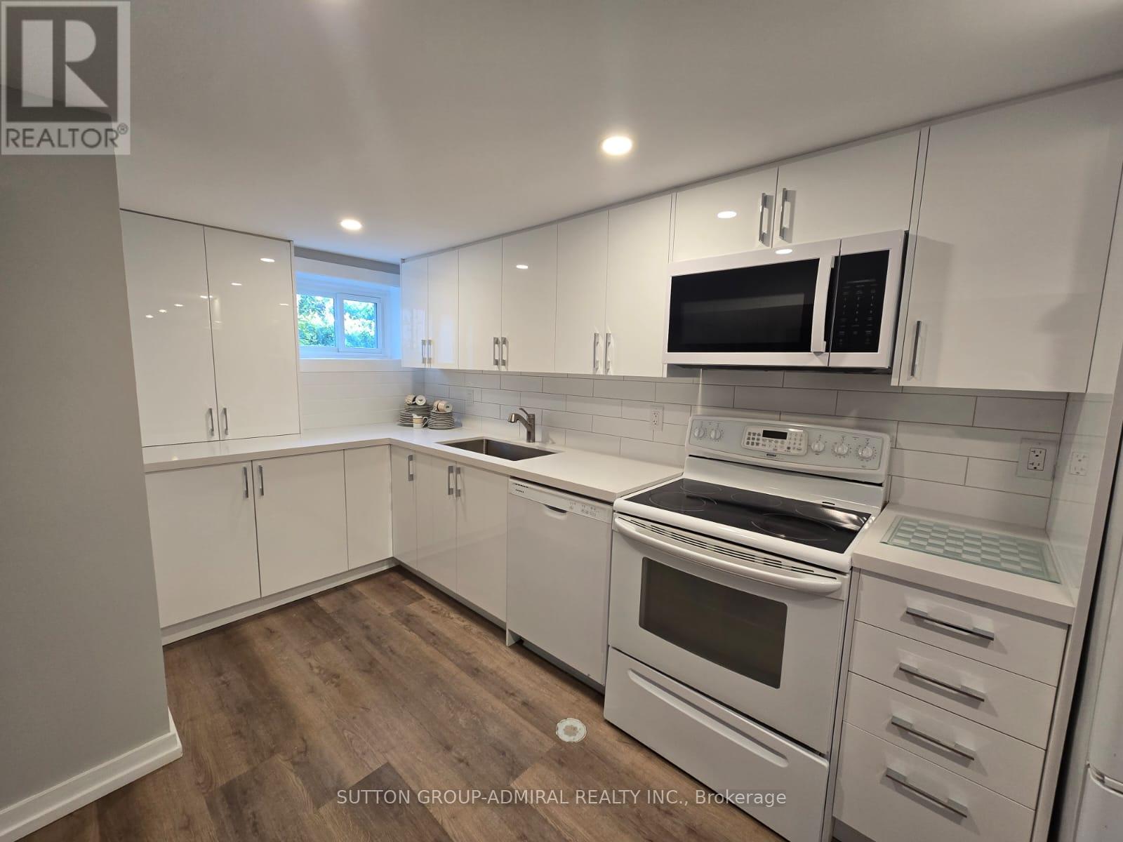 Lower - 65 Adanac Drive, Toronto, Ontario  M1M 2E6 - Photo 8 - E12343169